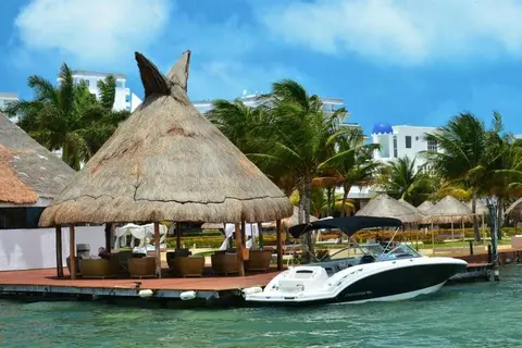 Sunset Marina Resort & Yacht Club in Cancùn — foto 16