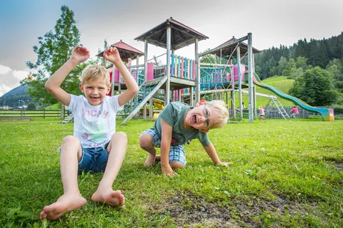 Vakantiepark Alpenchalets Flachauer Gutshof foto 7