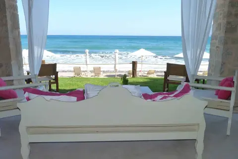 Azure Beach Sea Front Villas in Nopigia — foto 19