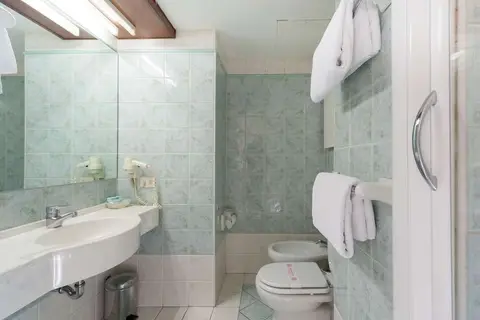 Suite Hotel Elite in Bologna — foto 12