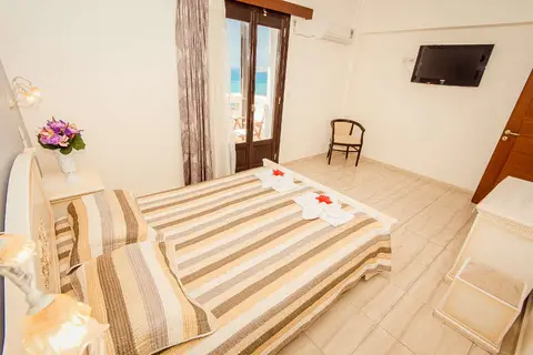 Arkasa Bay in Karpathos Municipal Unit, foto 25
