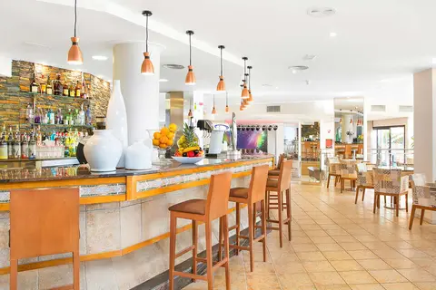 Sumus Stella & Spa in Pineda de Mar — foto 9
