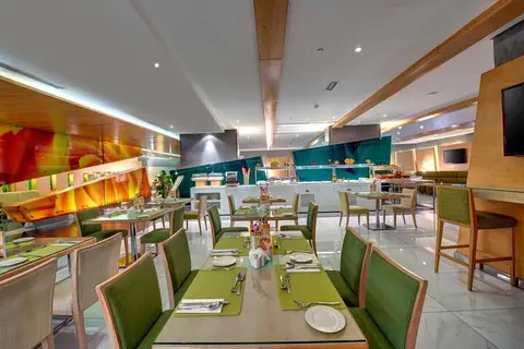 Al Khoory Executive Hotel Al Bada in Dubai — foto 5
