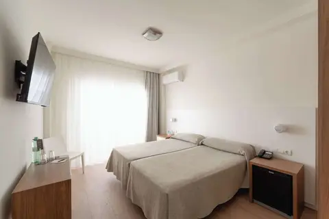 RH Riviera in Gandia — foto 4