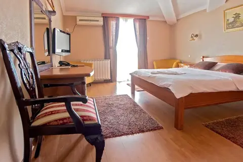 Hotel Holiday in Podgorica — foto 6