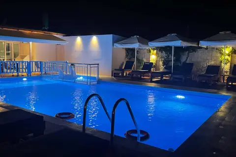 Blue Sky Hotel Apts in Δημοτική Ενότητα Γουβών — foto 14