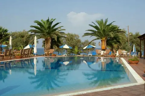 Hotel Oasis in Καλό Νερό — foto 12