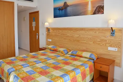 Aparthotel Vibra Sanan in Sant Antoni de Portmany