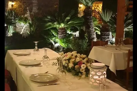 Paris in Rhodos, foto 28
