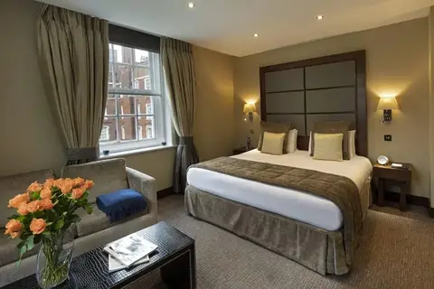The Wellington in Londen — foto 14