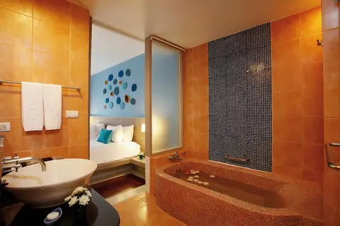 Andamantra Resort & Villas Phuket in ตำบลป่าตอง — foto 14