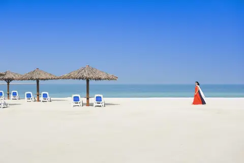 Sofitel Al Hamra Beach Resort in Al jazeera heritage village — foto 24
