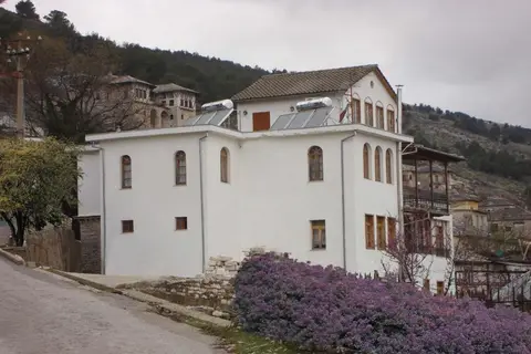 Kalemi in Gjirokastër