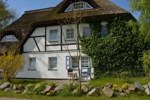 Reethäuser auf Rügen foto 2