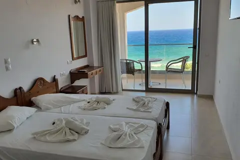 Stella Beach in Panormos — foto 22