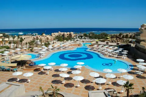 Utopia Beach Club in El Quseir