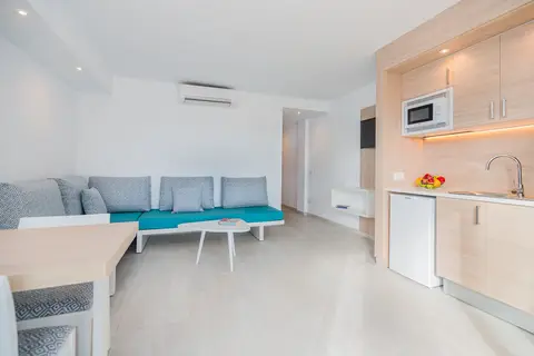 Sun Beach in Santa Ponsa — foto 7
