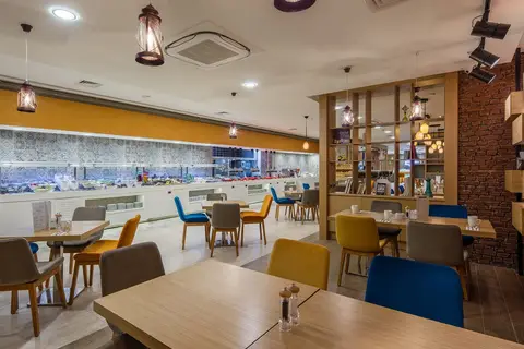 Holiday Inn Antalya - Lara in Muratpaşa — foto 16