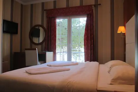 Bel Conti Hotel in Durres — foto 16
