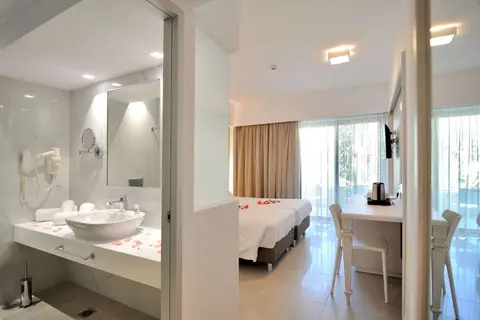 Apollon Hotel in Λάμπη — foto 13