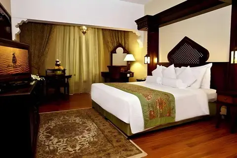 Arabian Courtyard Hotel & Spa in دبي — foto 23