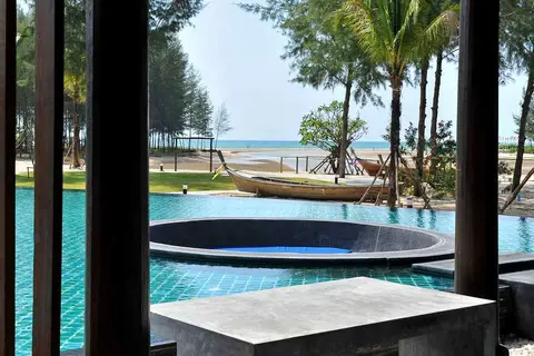 Apsara Beachfront Resort & Villa in คึกคัก — foto 22