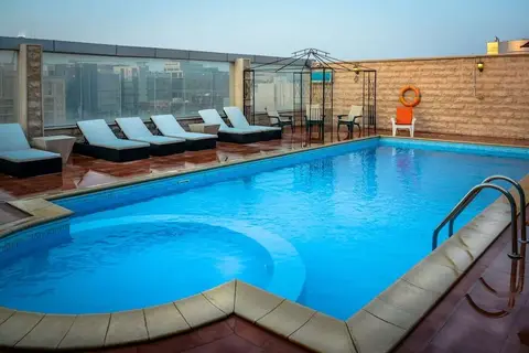 Golden Ocean Hotel in Doha