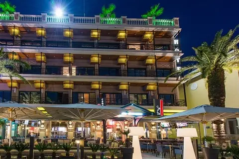 Phoenix in Zakynthos — foto 10