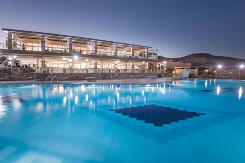 Grand Blue Beach Hotel in Καρδάμαινα — foto 25