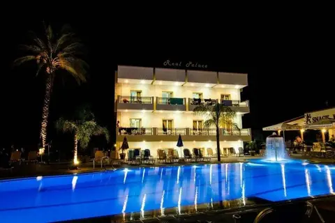 Real Palace in Δημοτική Ενότητα Μαλίων — foto 20
