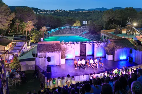 Camping Holiday Green foto 25