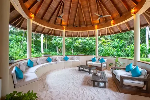 Reethi Faru Resort in Reethi Faru Resort — foto 17