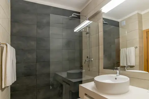 Apartamentos Turisticos Flor da Rocha in Portimão — foto 22