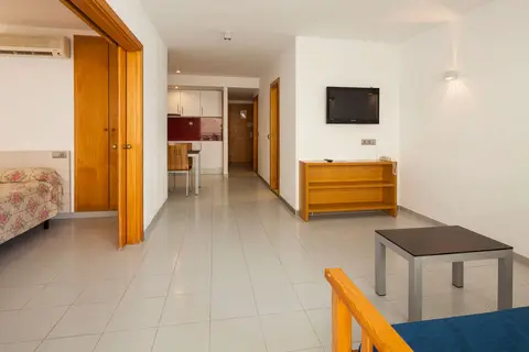 Ibiza Jet Appartementen in Platja d'en Bossa — foto 18