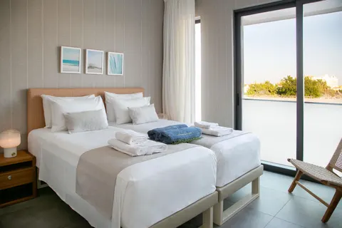 Louis Premier Pearl Villas in Paralimni — foto 17