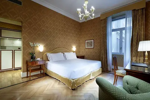Eurostars Hotel Excelsior in Napels, foto 3