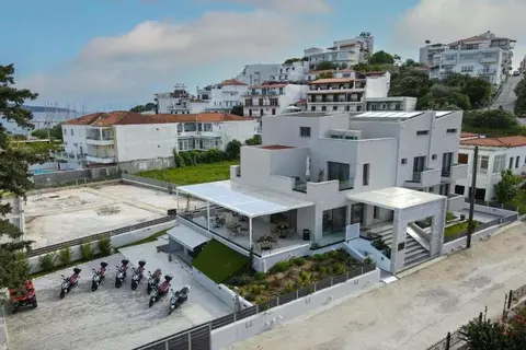 Niso Skiathos in Σκιάθος