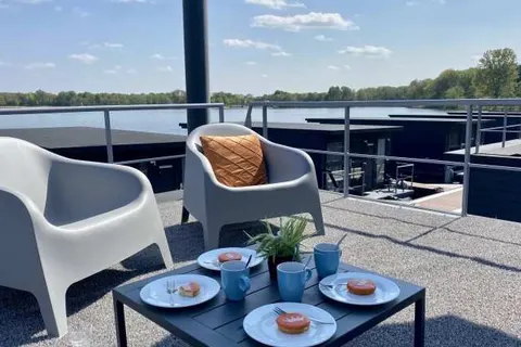 Huren Houseboat Middelaar foto 13