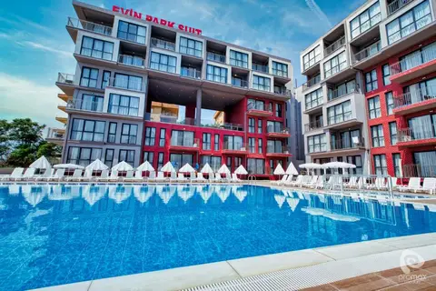 Laristone Suite Spa Hotel in Aksu