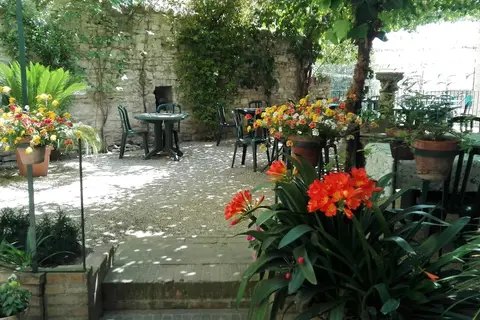 Umbra in Assisi — foto 20