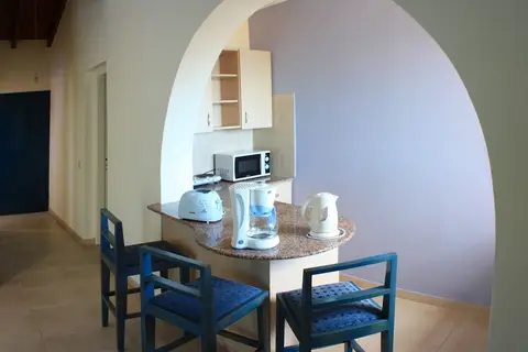 MyroAndrou Hotel Apartments in Leoforos Protara-Cavo Greco, foto 10