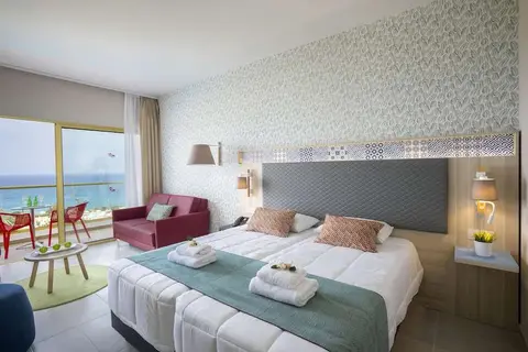 Leonardo Laura Beach & Splash Resort in Paphos, foto 4