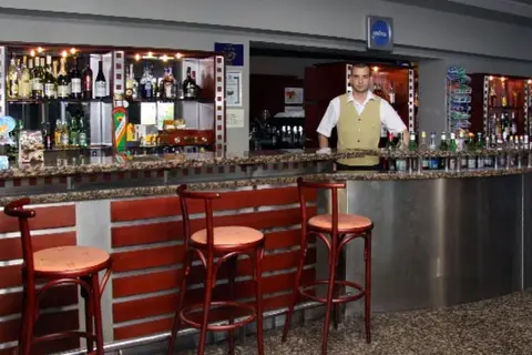 Hotel Lilia in СПА център Ривиера Бийч — foto 10