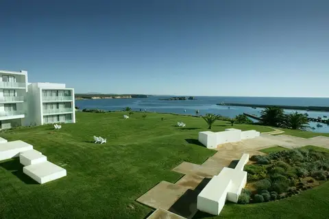 Memmo Baleeira Hotel in Vila do Bispo — foto 18