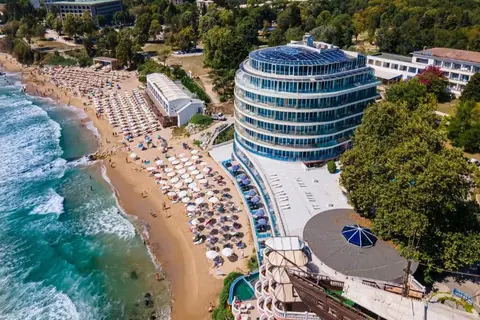 Sirius Beach Hotel in Златни пясъци — foto 2