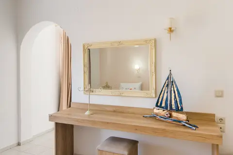 Emerald Hotel in Αγία Μαρίνα — foto 13