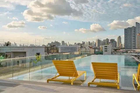 The Quarter Onnut by UHG in Bangkok