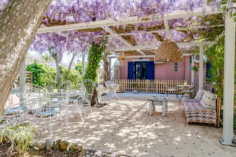 Thires Guesthouse in Δημοτική Ενότητα Ζακυνθίων — foto 2