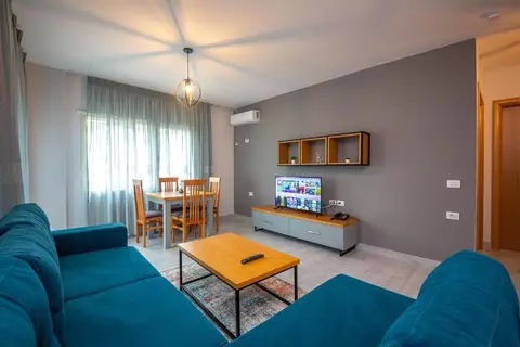 Aerial Hotel in Vlora — foto 7