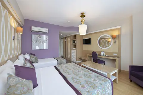 Quattro Family Club Dem Hotel in Alaşehir — foto 23